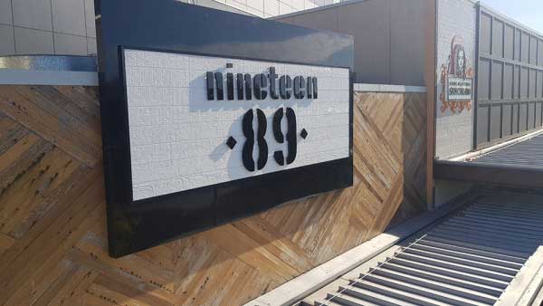 Restaurant & Café Signage